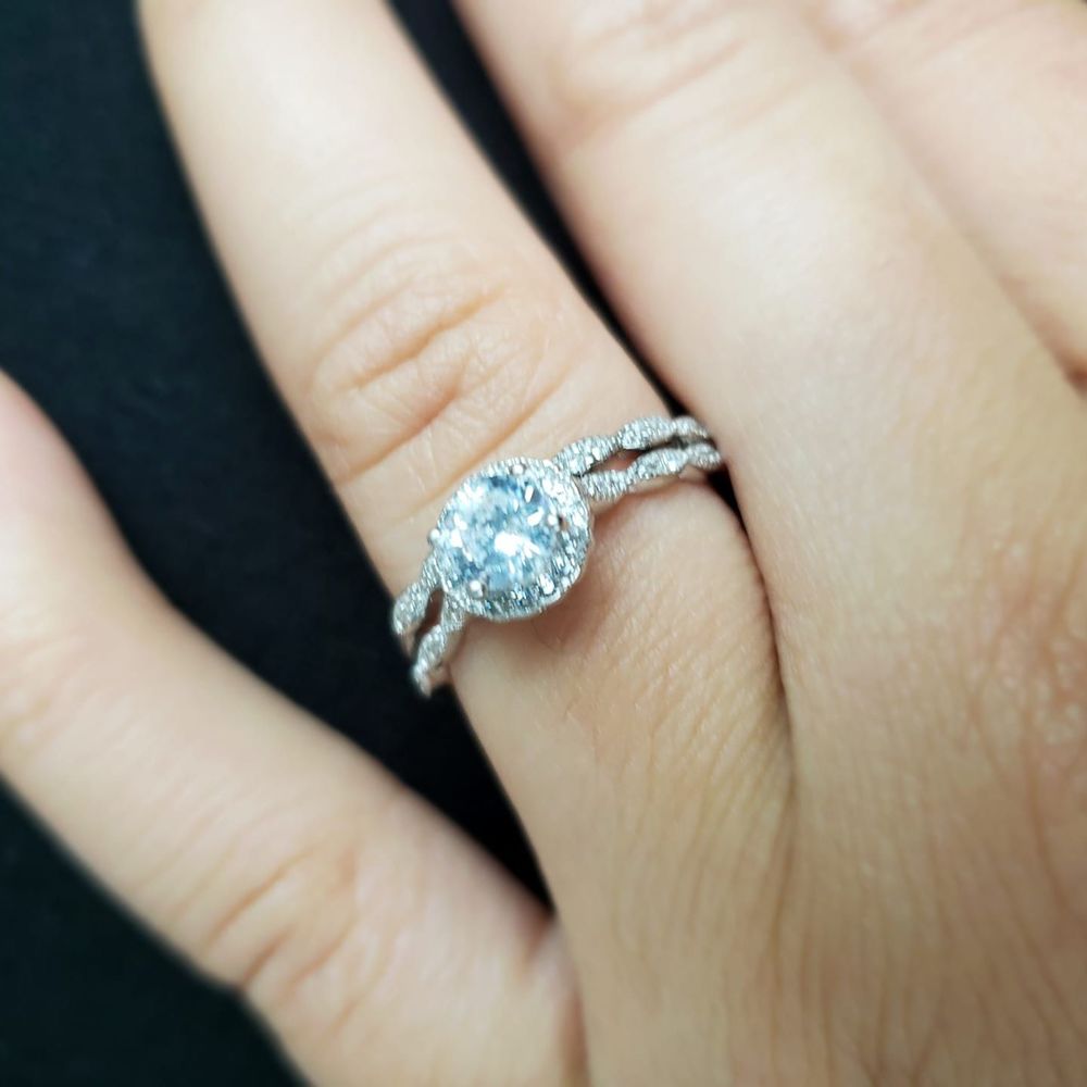 Meet your Posher, May